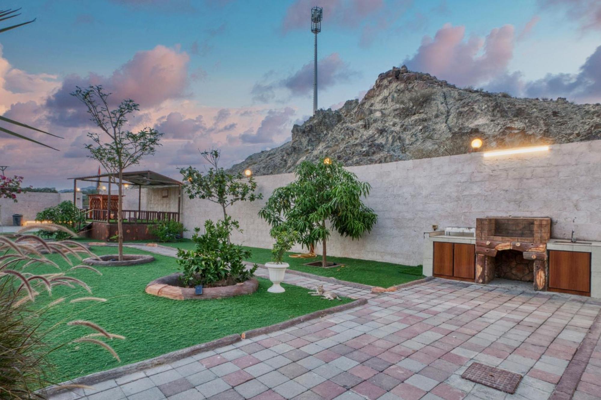 800 Mountain Resort Vacation House Fujairah Buitenkant foto